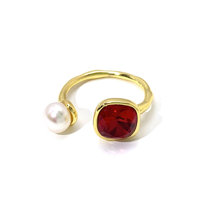 Rose Gold Pearl & Crystal Ring – Freshwater Pearl with Red Zirconiam Stones