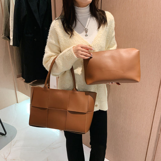 Demi-Season Brown Shoulder Bag