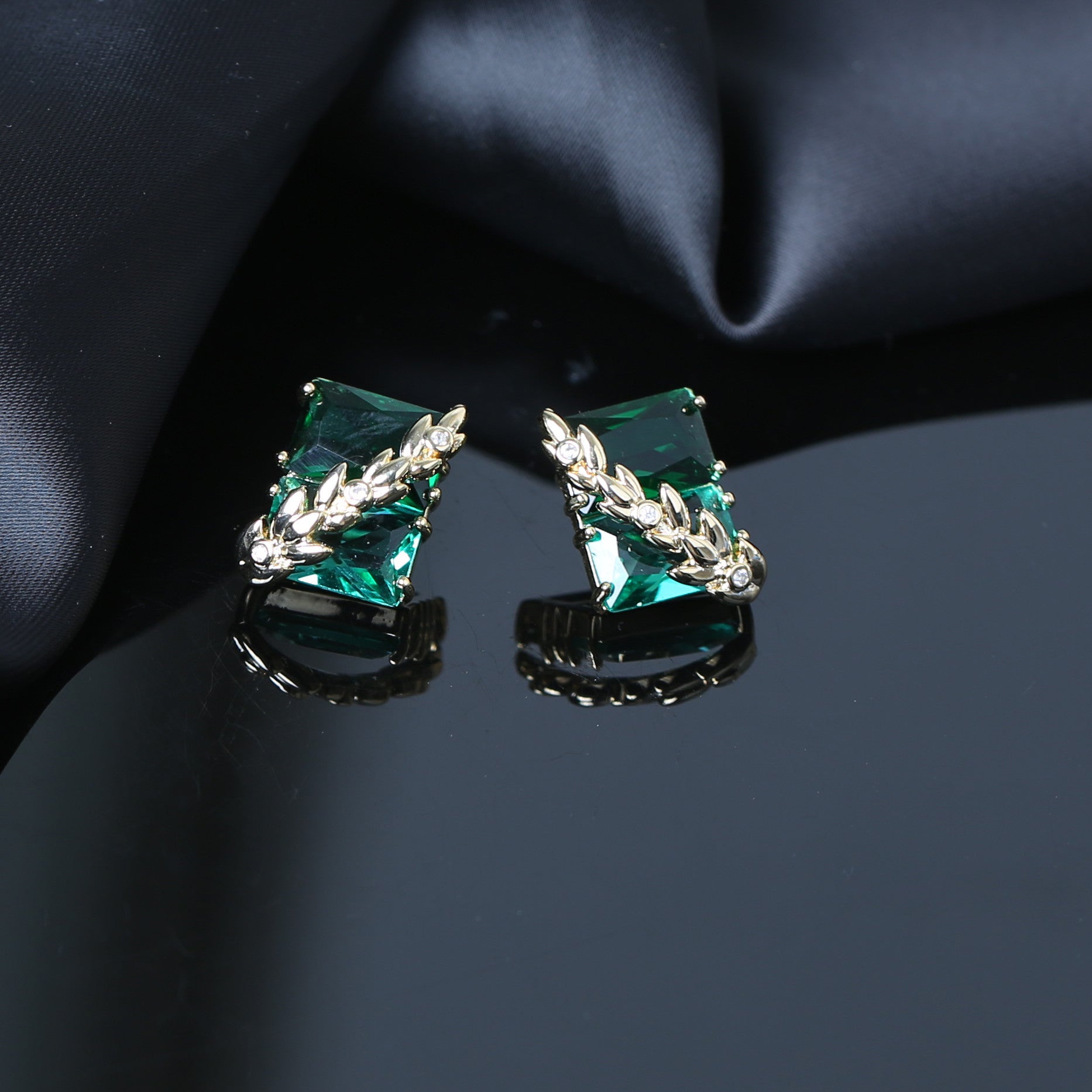 Ortina Dual Color Zirconium Earrings – Light Luxury Statement Piece